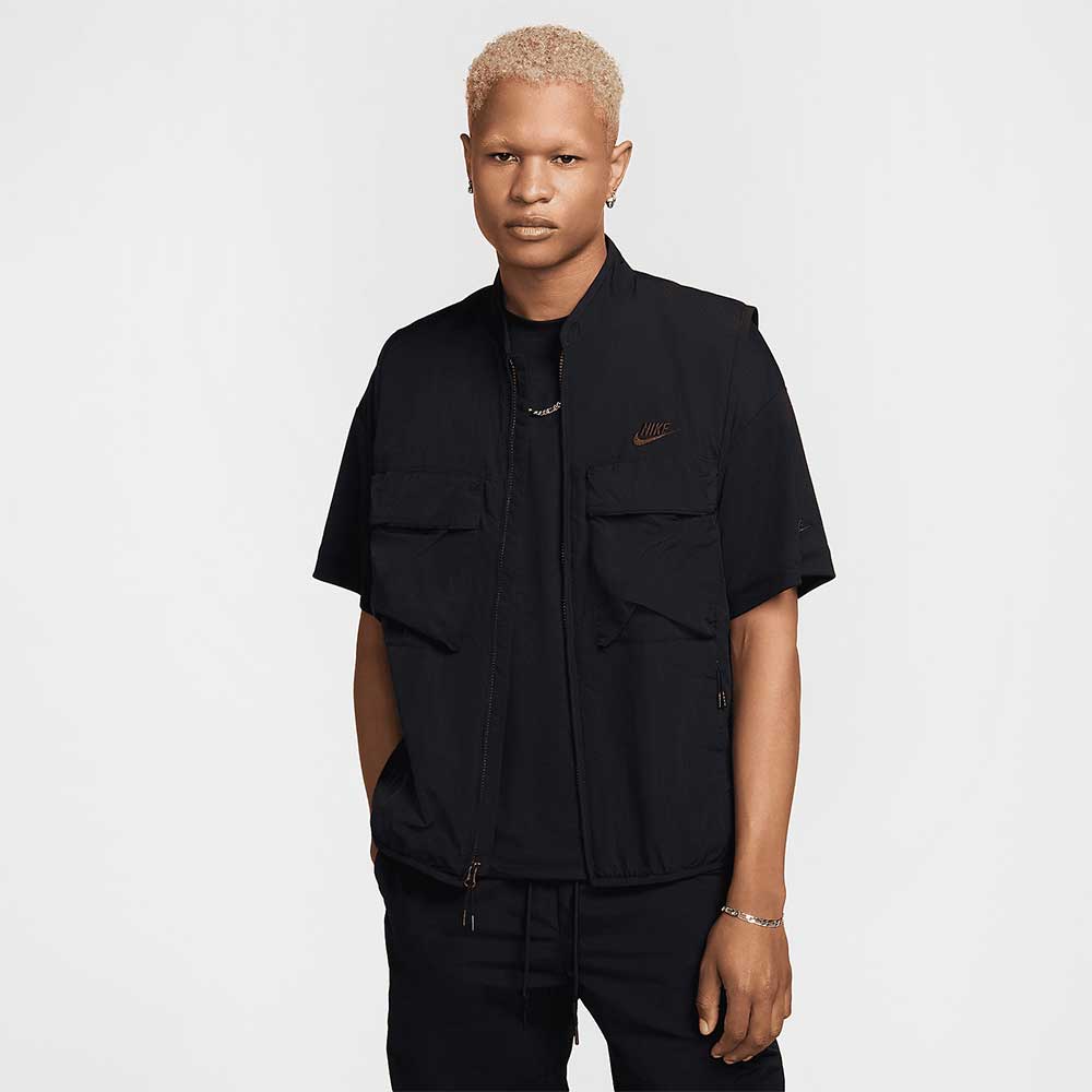 МЪЖКИ ЕЛЕК NIKE FZ0748-010 TCH WVN VEST ЧЕРЕН - lotus-sport.bg